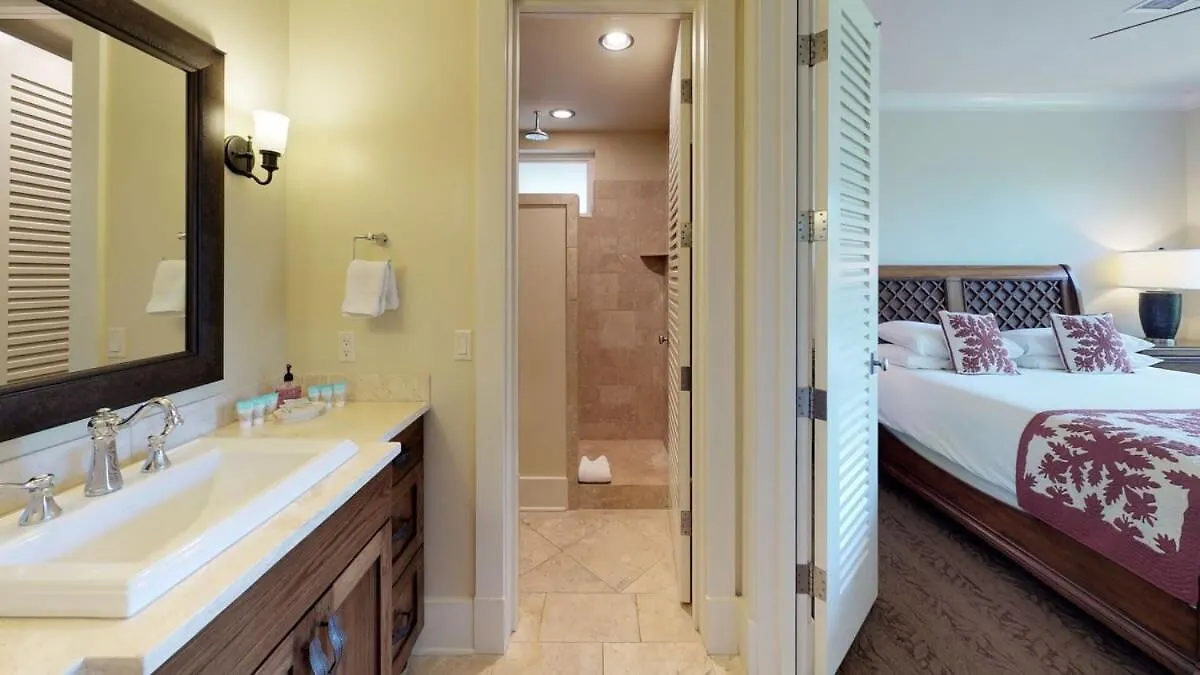 Fabulous Villa Sleeps 6 Short Walk To Poipu Brennecke And Shipwreck Beach Koloa United States